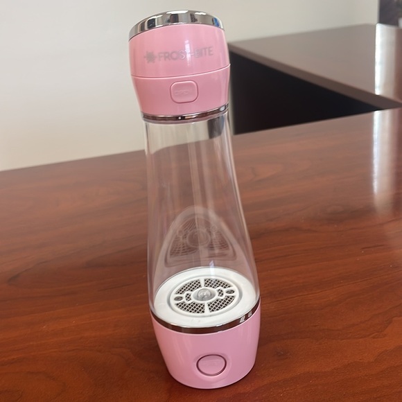 Hydrogen water bottle - Picture 3 of 3